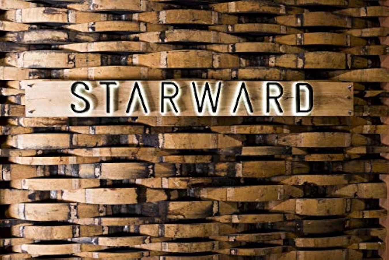 Starward NOVA Single Malt Australian Whisky 41% Vol. 0,7l in Giftbox 441768928